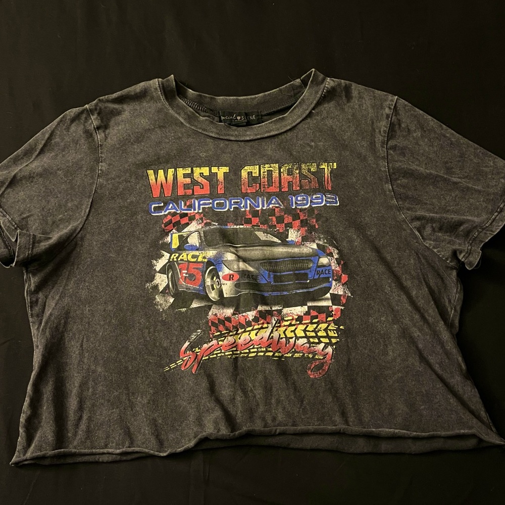 Social Scene, Size M, Vintage Washed Black